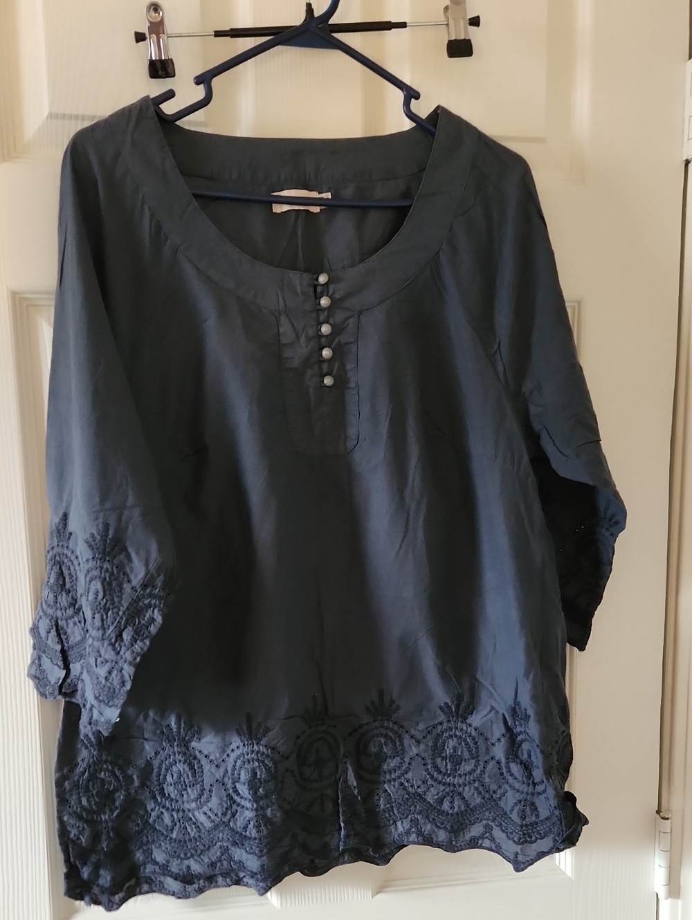 Bon'a Parte' Women's Embroidered Scoop Neck Blouse Top - Navy 100% Cotton Sz 44
